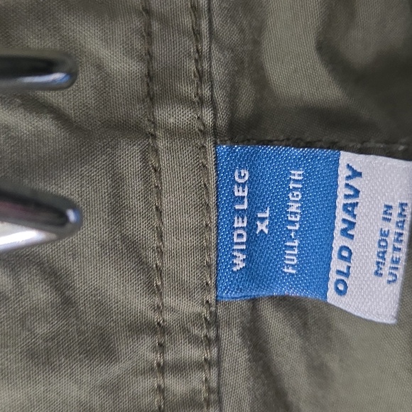Old Navy Olive Wide Leg Pants - Picture 2 of 6
